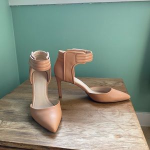 NWOT Nine West Chanterele Pump